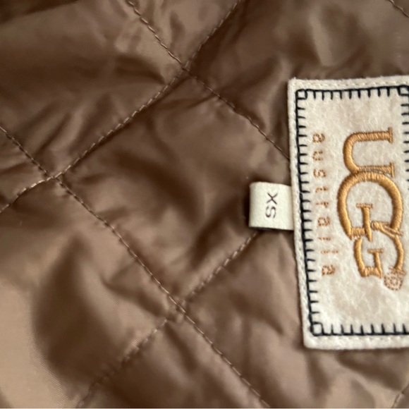 UGG jacket - Picture 3 of 3